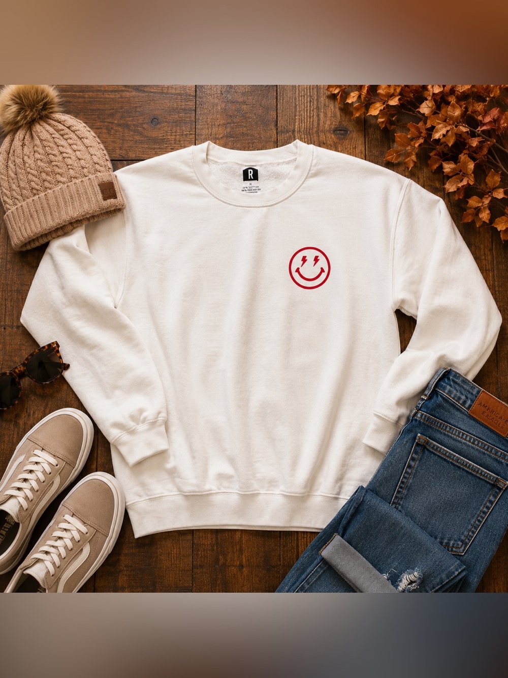 Kansas City KC Smiley Face Lightning Bolt Graphic Crewneck Sweatshirt Large